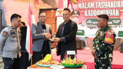 PLT Kadis DLHP Hadiri Malam Tasyakuran Kaddo’ Minnyak Desa Boddia
