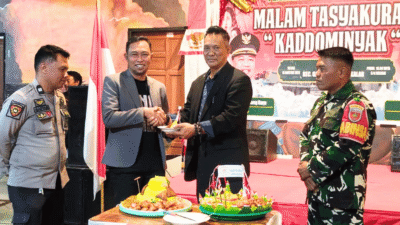 PLT Kadis DLHP Hadiri Malam Tasyakuran Kaddo’ Minnyak Desa Boddia